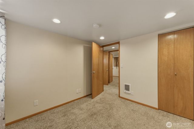 15 SW 13th Street, College Place, WA 99324