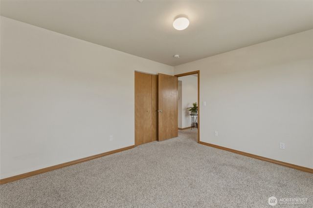 15 SW 13th Street, College Place, WA 99324