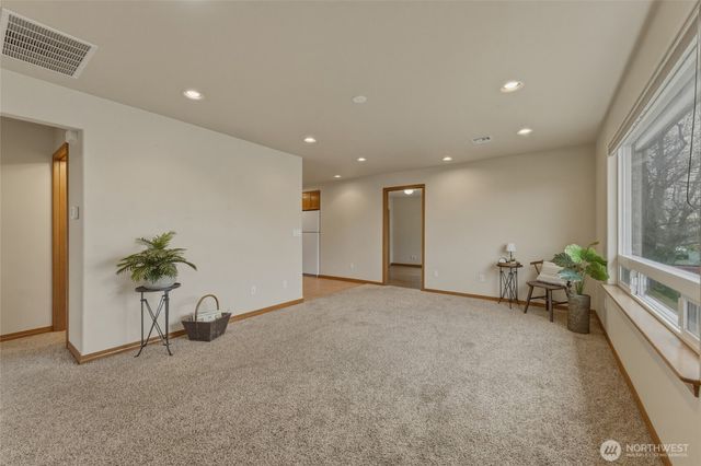 15 SW 13th Street, College Place, WA 99324