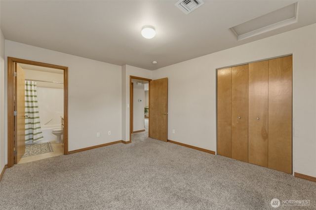 15 SW 13th Street, College Place, WA 99324