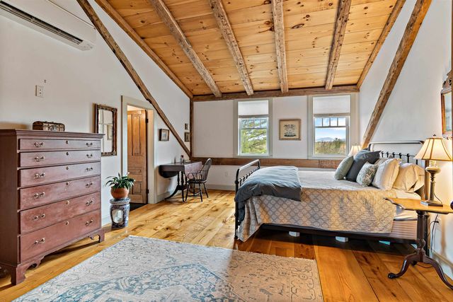 1576 Ferry Road, Charlotte, VT 05445