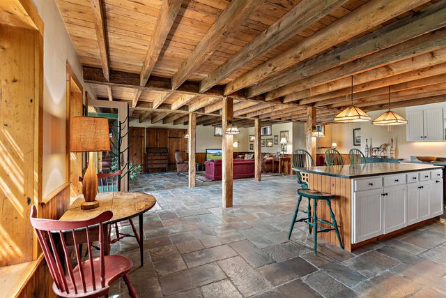 1576 Ferry Road, Charlotte, VT 05445