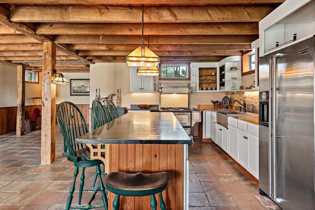 1576 Ferry Road, Charlotte, VT 05445