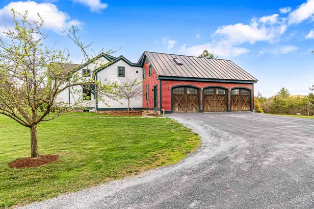 1576 Ferry Road, Charlotte, VT 05445