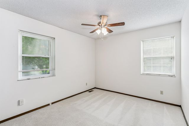 3304 Colonial Ct., Augusta, KS 67010