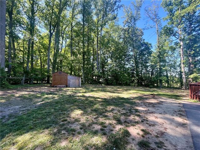 5637 Trotter Country Road, Archdale, NC 27263