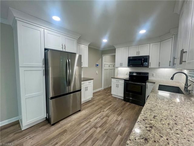 5637 Trotter Country Road, Archdale, NC 27263