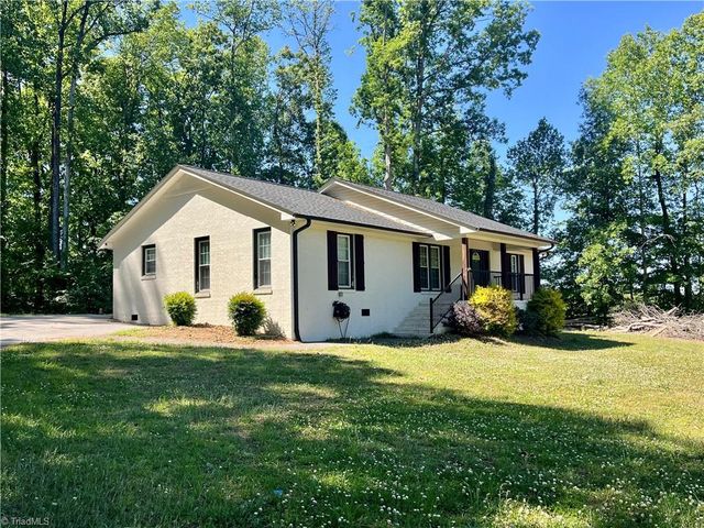 5637 Trotter Country Road, Archdale, NC 27263