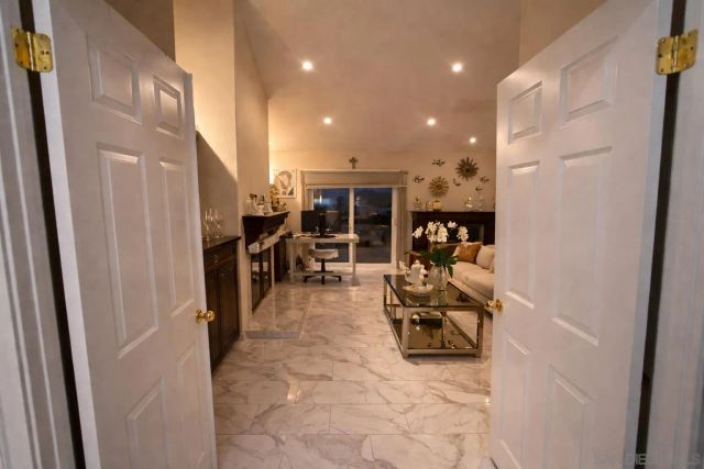 12834 Rockwell, Poway, CA 92064