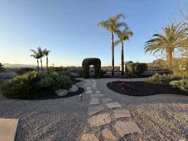 12834 Rockwell, Poway, CA 92064