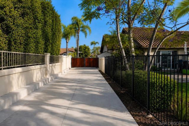 12834 Rockwell, Poway, CA 92064