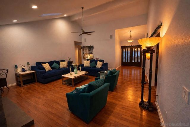 12834 Rockwell, Poway, CA 92064