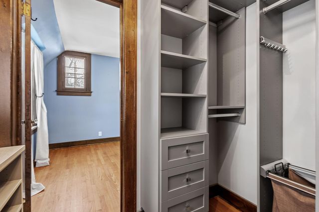 109 Elmwood Place, Crown Point, IN 46307