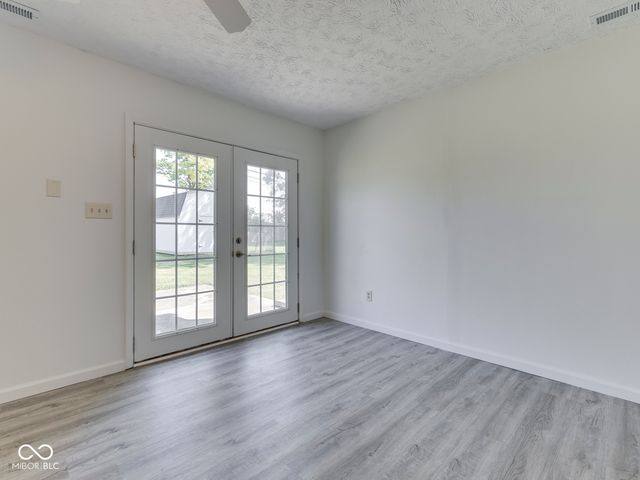 57 Oakden Court, Whiteland, IN 46184