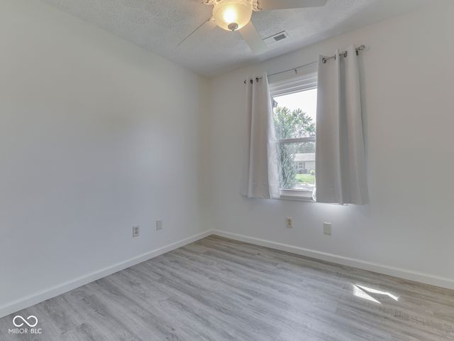 57 Oakden Court, Whiteland, IN 46184