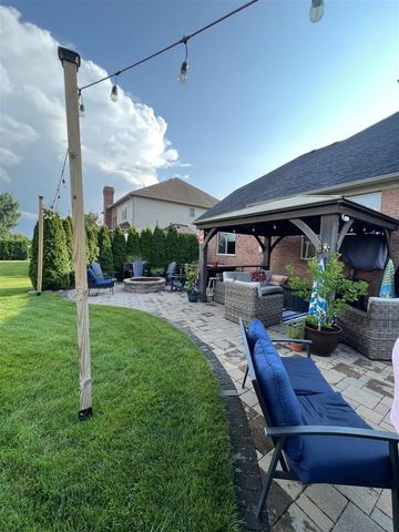 47376 Hidden Meadows Drive, Macomb, MI 48044