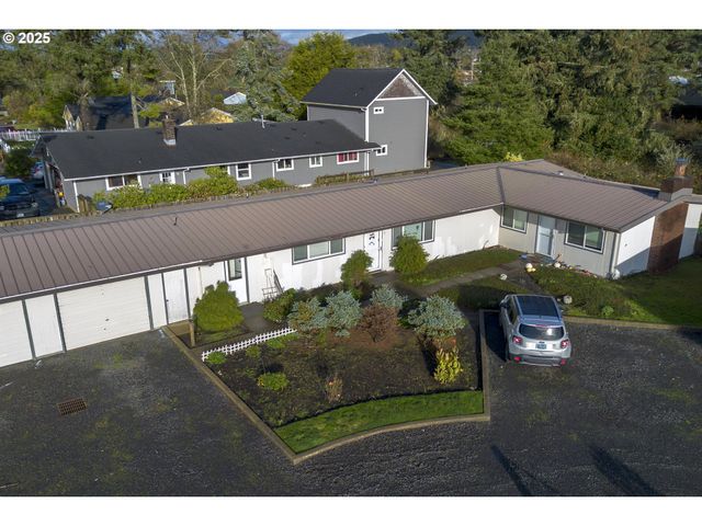 1715 S FRANKLIN St, Seaside, OR 97138