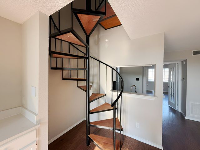 5590 Spring Valley Road F202, Dallas, TX 75254