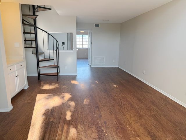 5590 Spring Valley Road F202, Dallas, TX 75254