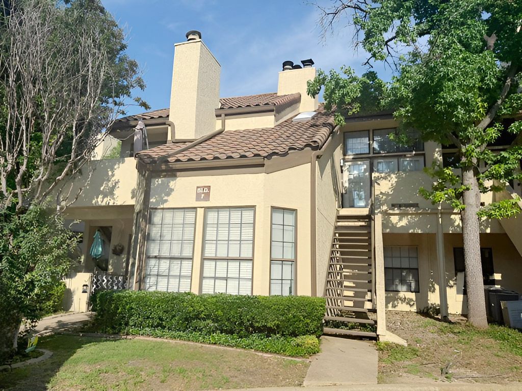 5590 Spring Valley Road F202, Dallas, TX 75254