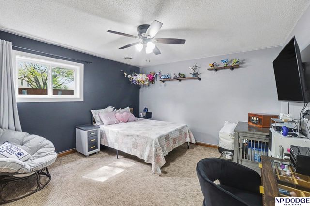 1821 Sherwood Cove, Fremont, NE 68025