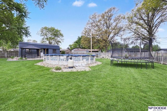 1821 Sherwood Cove, Fremont, NE 68025
