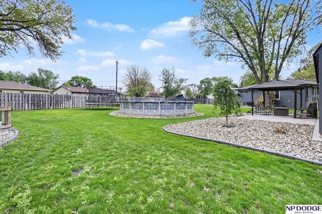 1821 Sherwood Cove, Fremont, NE 68025