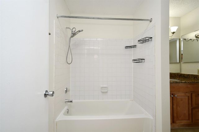 216 AFTON SQUARE 206, Altamonte Springs, FL 32714