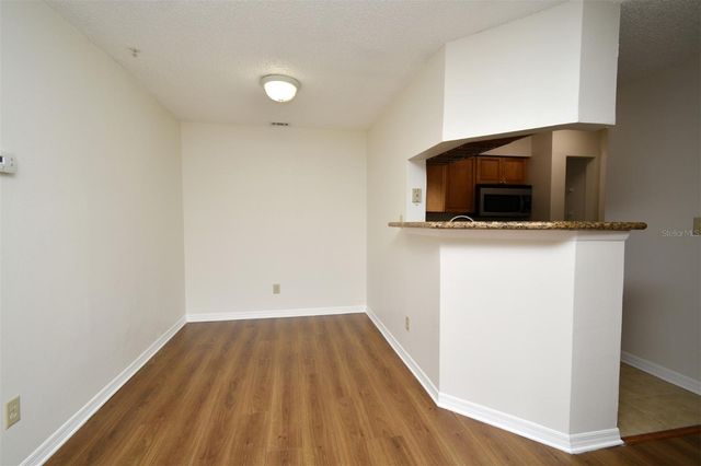 216 AFTON SQUARE 206, Altamonte Springs, FL 32714