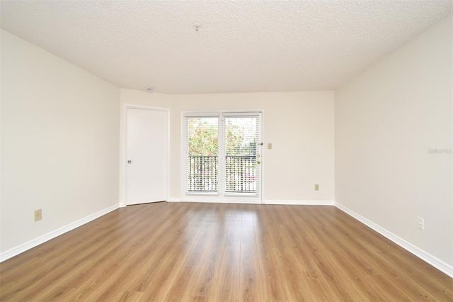 216 AFTON SQUARE 206, Altamonte Springs, FL 32714