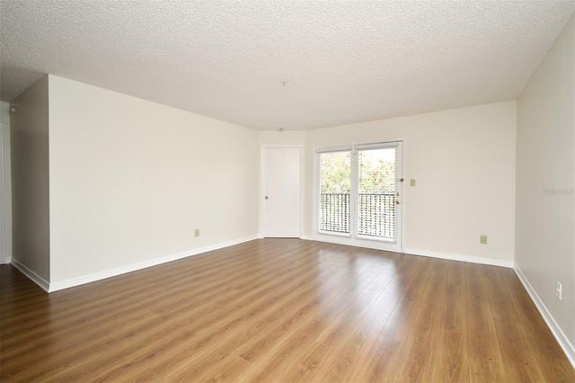 216 AFTON SQUARE 206, Altamonte Springs, FL 32714