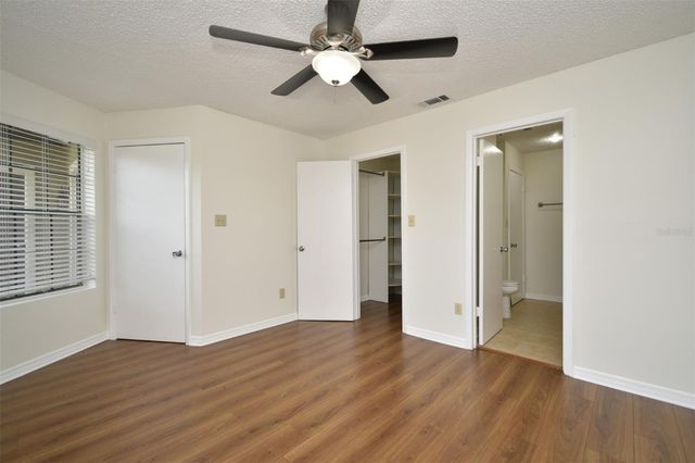 216 AFTON SQUARE 206, Altamonte Springs, FL 32714