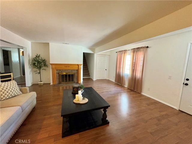 13198 Brand Boulevard, San Fernando, CA 91340