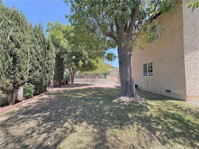 13198 Brand Boulevard, San Fernando, CA 91340