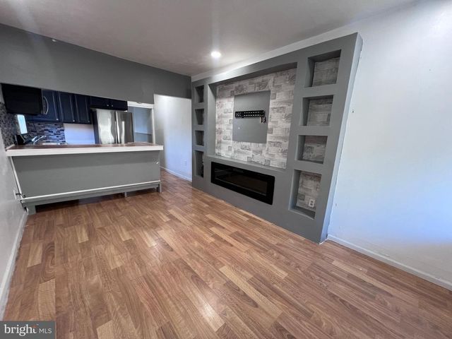 812 LOCUST ST, Reading, PA 19604