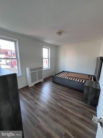 812 LOCUST ST, Reading, PA 19604