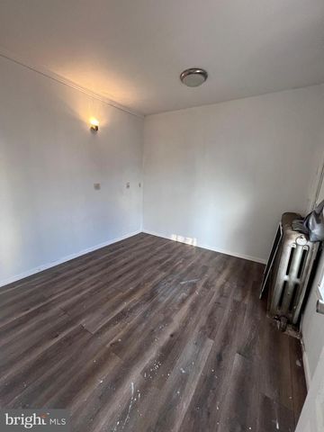 812 LOCUST ST, Reading, PA 19604