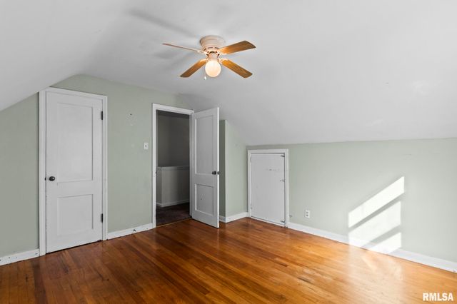 2130 N 6TH Street, Springfield, IL 62702