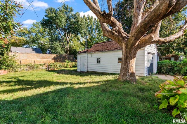 2130 N 6TH Street, Springfield, IL 62702