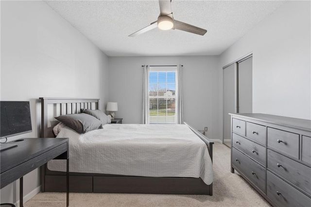 1324 NE 105th Terrace, Kansas City, MO 64155