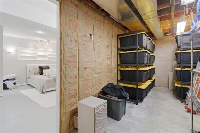 1324 NE 105th Terrace, Kansas City, MO 64155