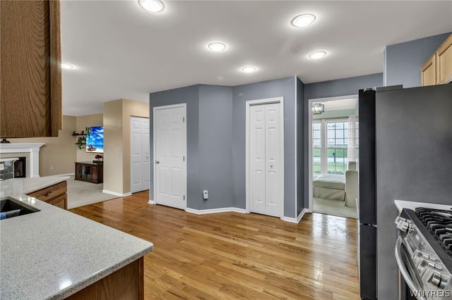 6360 Green Valley Lane, Lockport Town, NY 14094