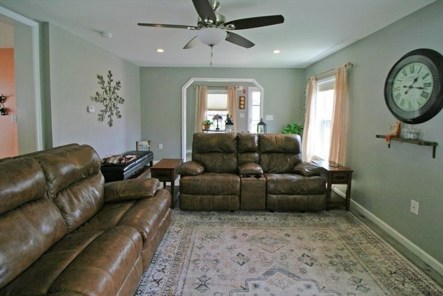 127 Freedom Trail, Westfield, MA 01085