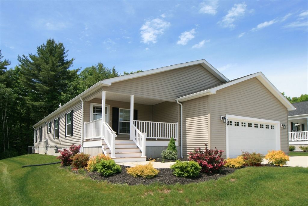 127 Freedom Trail, Westfield, MA 01085