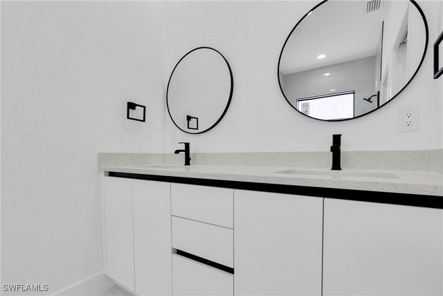 540 Lone Star LN, Lehigh Acres, FL 33974