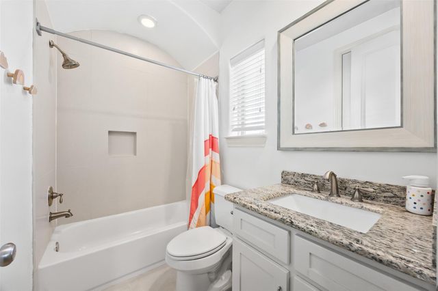 8758 Kempwood Drive, Houston, TX 77080