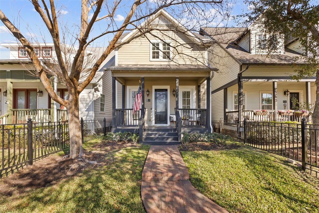 8758 Kempwood Drive, Houston, TX 77080