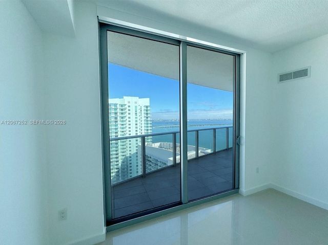 488 NE 18th Street 5005, Miami, FL 33132