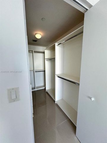 488 NE 18th Street 5005, Miami, FL 33132