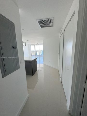 488 NE 18th Street 5005, Miami, FL 33132